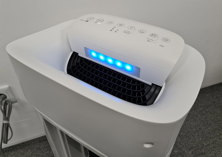 Sharp UA-KIL80E-W wywiew i panel
