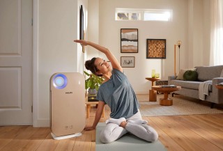 Aranżacja oczyszczacza Philips AC4558/50