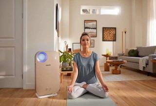 Aranżacja oczyszczacza Philips AC4558/50