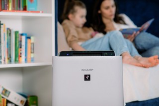 Sharp UA-HD40E-L - zdjęcie lifestyle