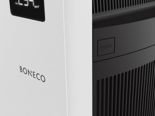 Boneco P710 - zbliżenie na logo producenta