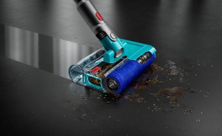 Dyson V15s Detect™ Submarine - odkurzanie i mycie podłogi