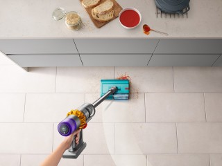 Dyson V15s Detect™ Submarine - odkurzanie i mycie podłogi