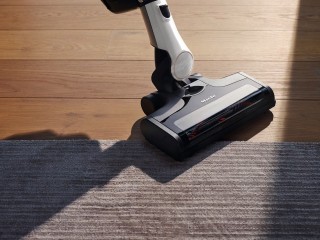 Miele Triflex HX2 - odkurzanie podłogi oraz dywanu