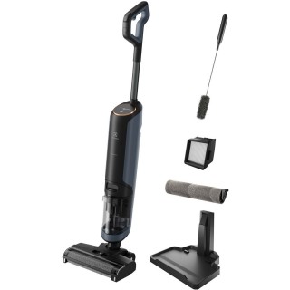 Electrolux Aqua Ultimate 800 Wet&Dry EW81U3DB - akcesoria w zestawie