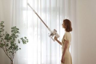 Xiaomi Vacuum Cleaner G20 - odkurzanie ciężko dostępnego miejsca